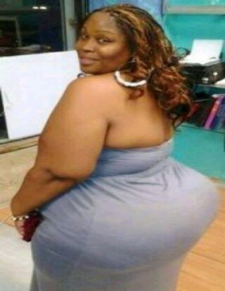 SUGAR MUMMY LOOKING FOR SPONTANEOUS MAN TO BE WITH HER